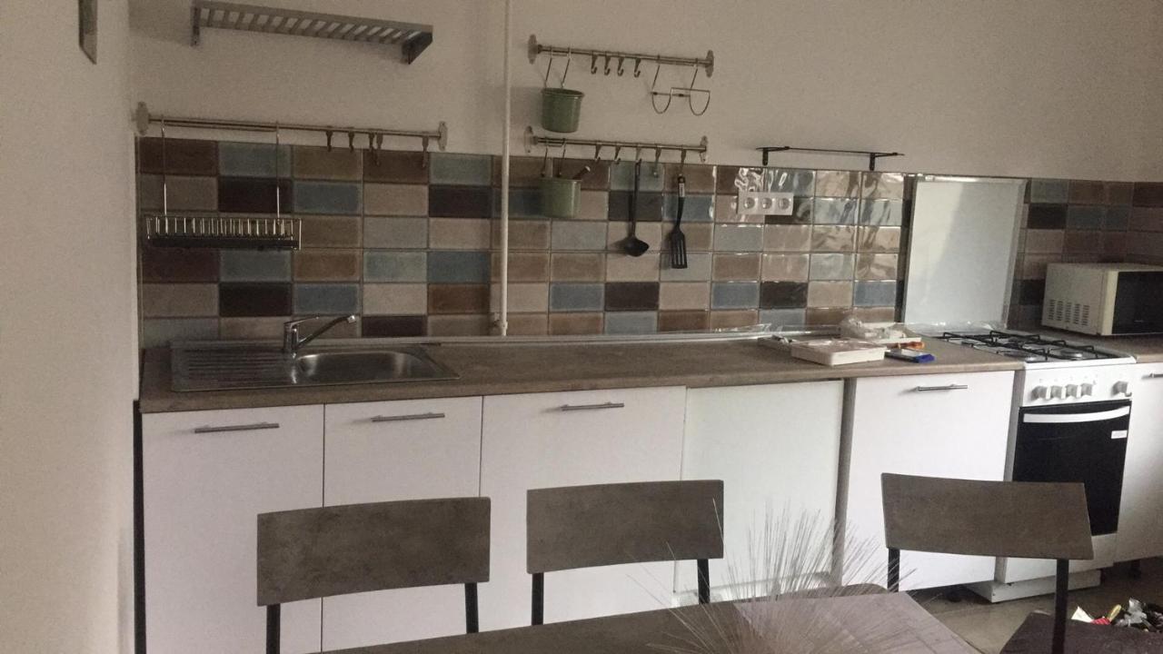 Lelle-Kert Apartman 02 Balatonlelle Εξωτερικό φωτογραφία