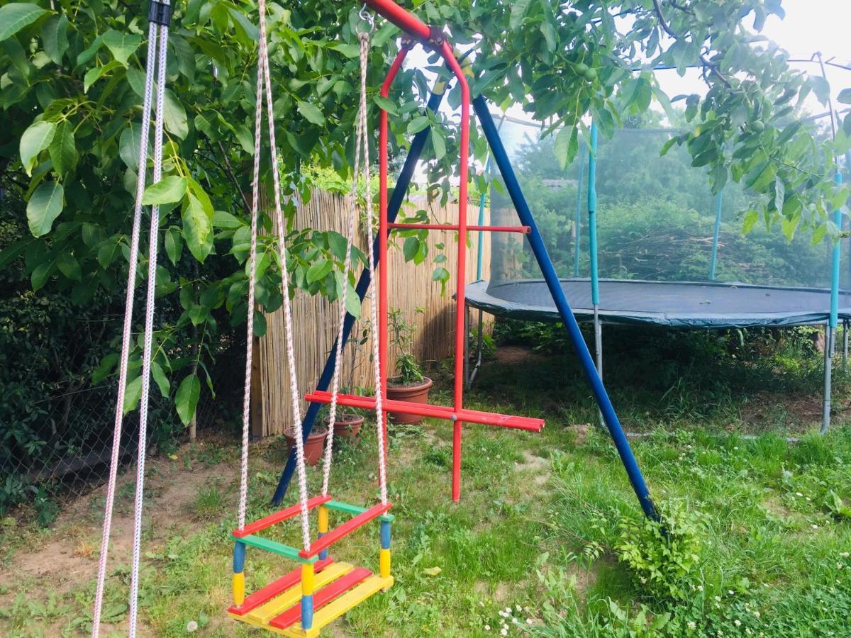 Lelle-Kert Apartman 02 Balatonlelle Εξωτερικό φωτογραφία